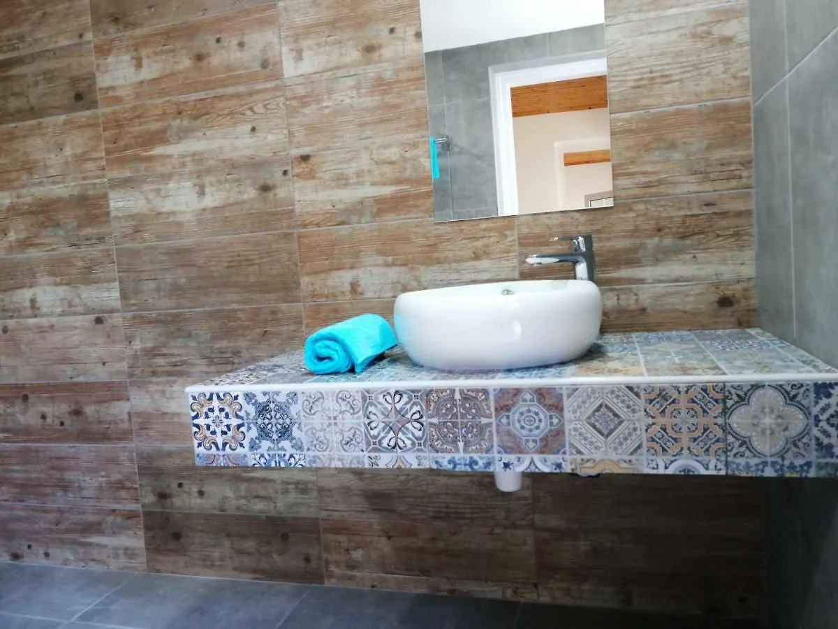 Tatil Evi Lemon Tree Courtyard Villa Larnaca
