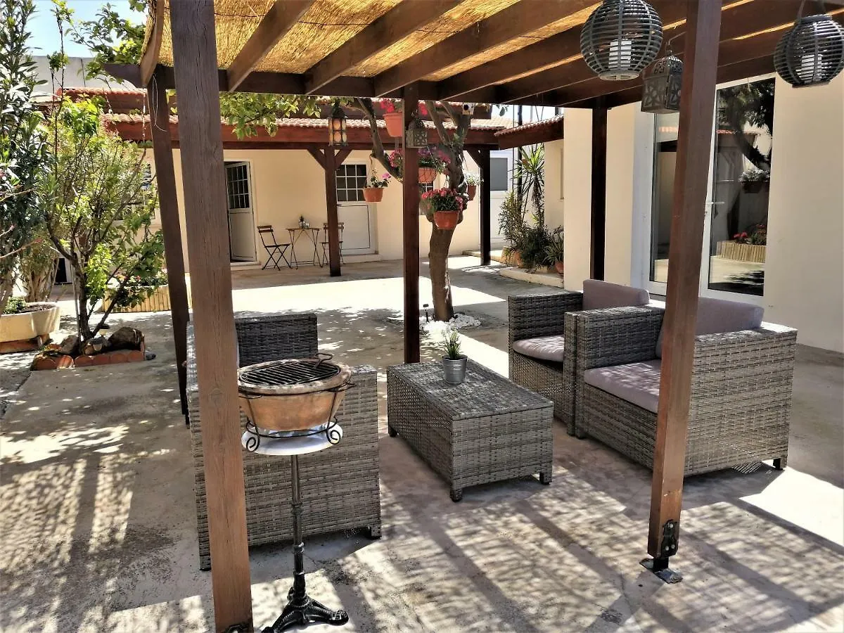 Prázdninový dům Vila Lemon Tree Courtyard Larnaca